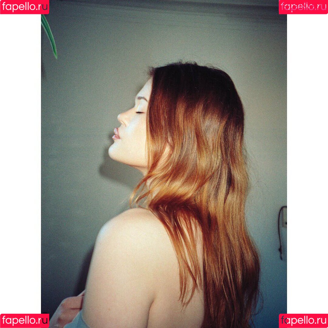 Ariane Ganz Onlyfans Photo Gallery 