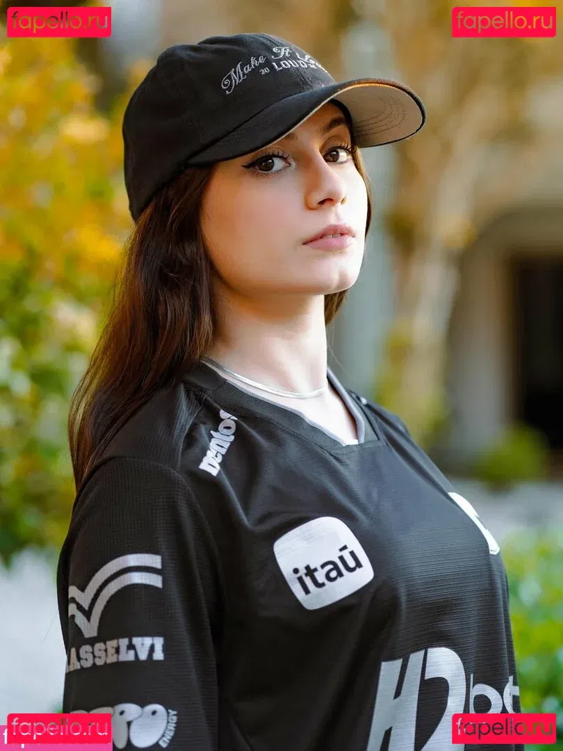 Ingrid Larissa Onlyfans Photo Gallery 