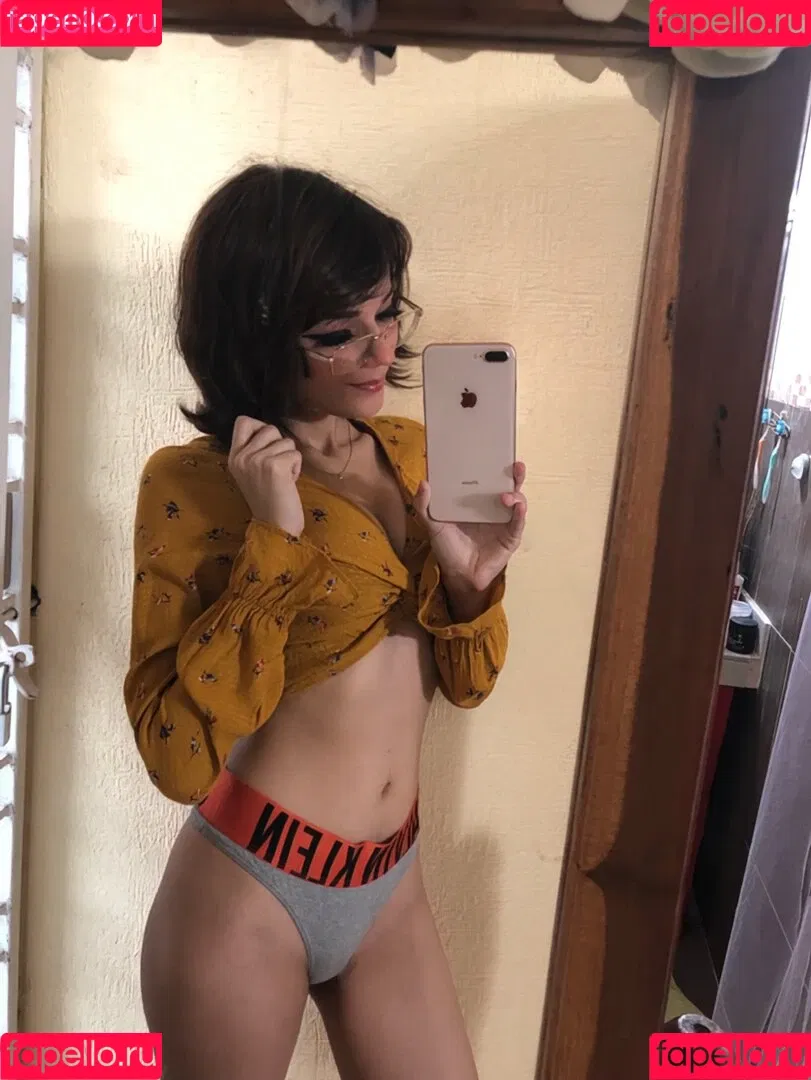 Sweetieline Onlyfans Photo Gallery 