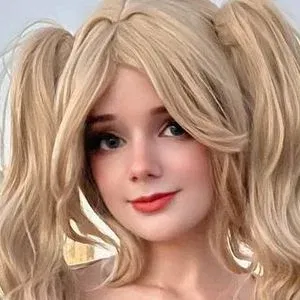 Sweetieline Onlyfans Photo Gallery 