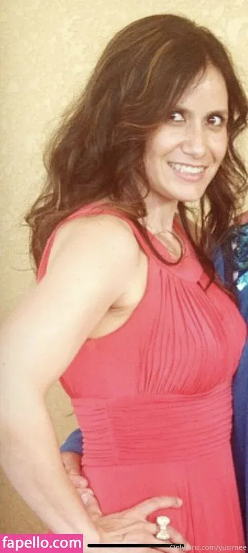 yusimee Onlyfans Photo Gallery 