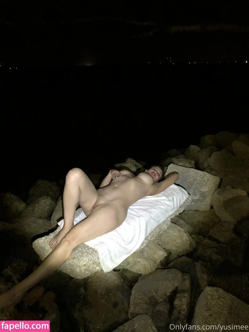 yusimee Onlyfans Photo Gallery 