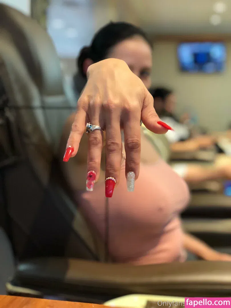 yusimee Onlyfans Photo Gallery 