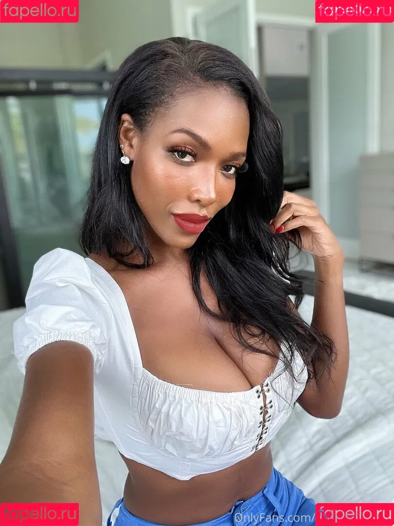 dulcemoonvip Onlyfans Photo Gallery 