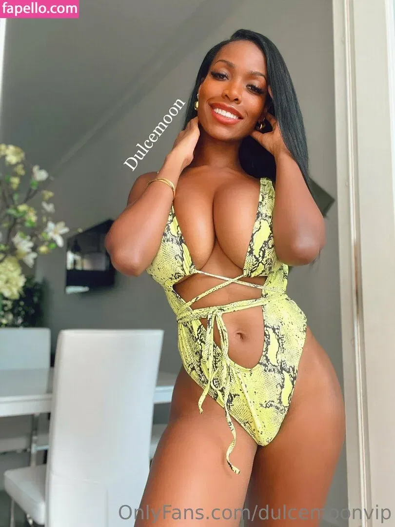 dulcemoonvip Onlyfans Photo Gallery 