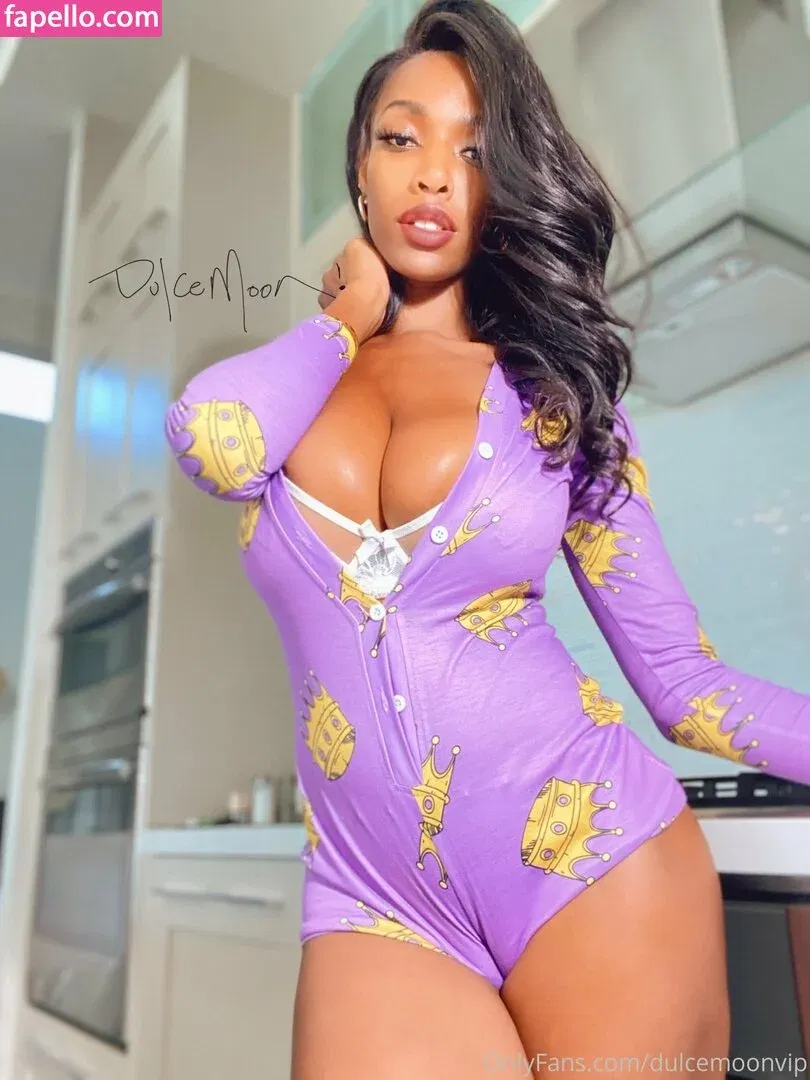dulcemoonvip Onlyfans Photo Gallery 