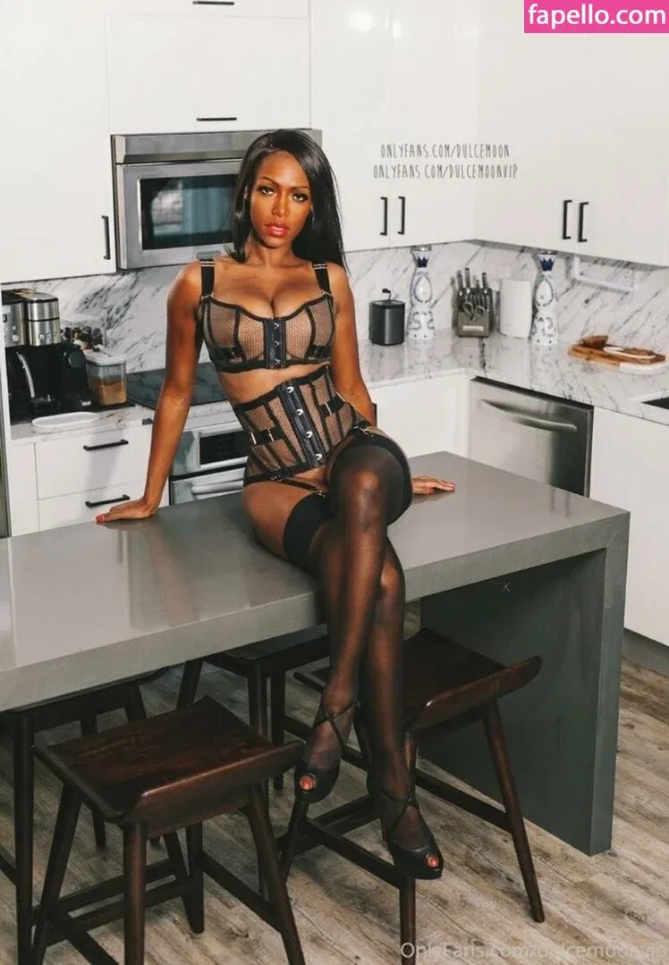 dulcemoonvip Onlyfans Photo Gallery 