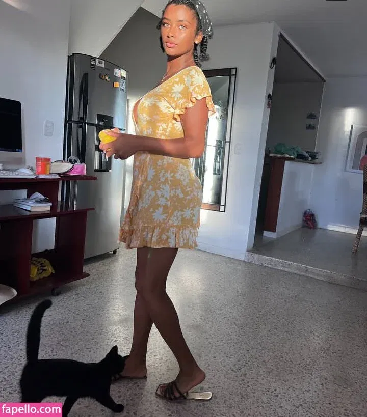 dulcemoonvip Onlyfans Photo Gallery 