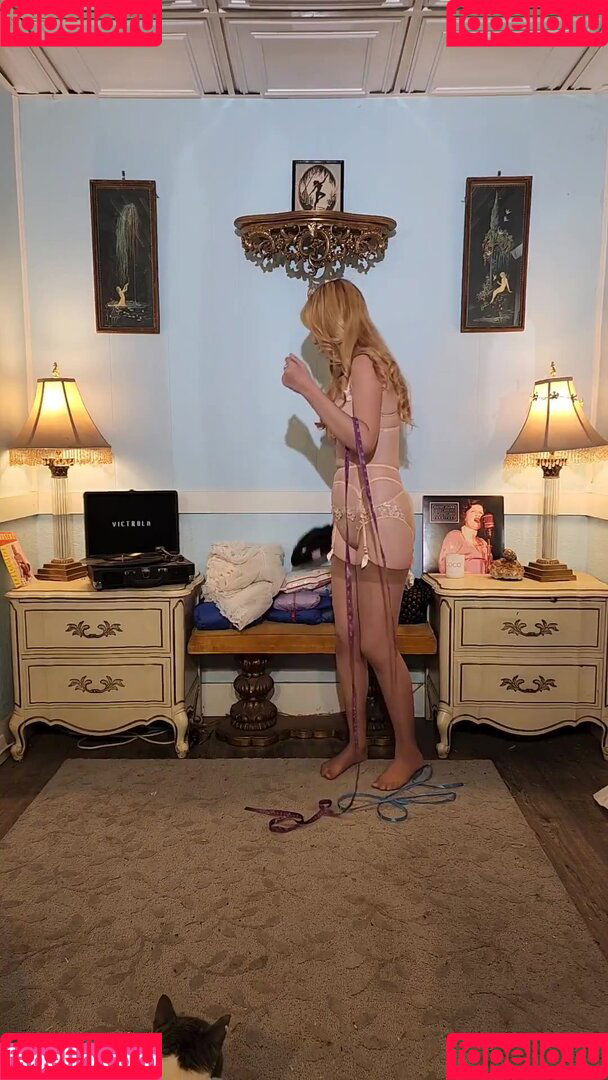 Dainty Rascal Onlyfans Photo Gallery 