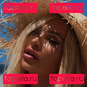 Rosanna Arkle Onlyfans Photo Gallery 