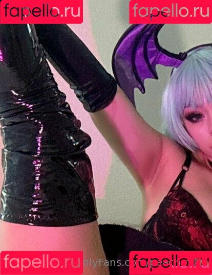 peach.niko Onlyfans Photo Gallery 