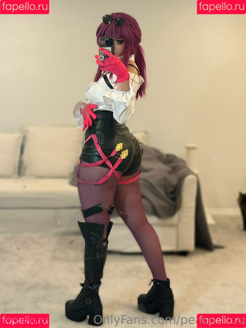 peach.niko Onlyfans Photo Gallery 