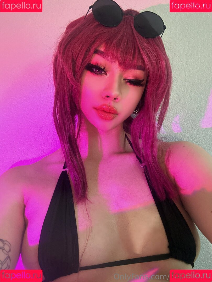 peach.niko Onlyfans Photo Gallery 