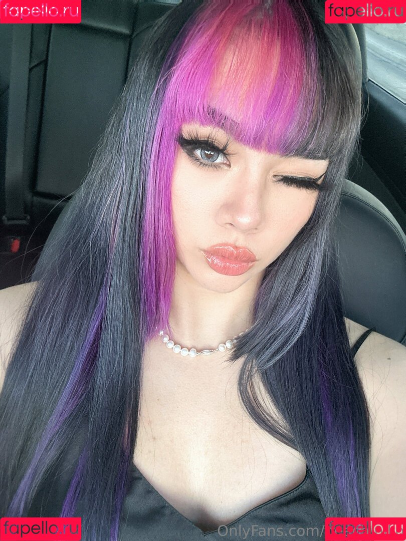 peach.niko Onlyfans Photo Gallery 