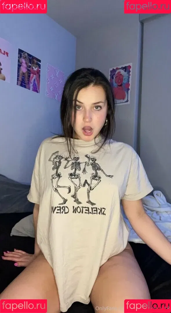 amandaclaire18 Onlyfans Photo Gallery 