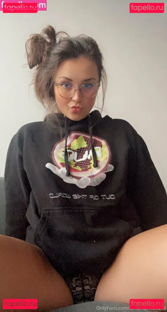 amandaclaire18 Onlyfans Photo Gallery 