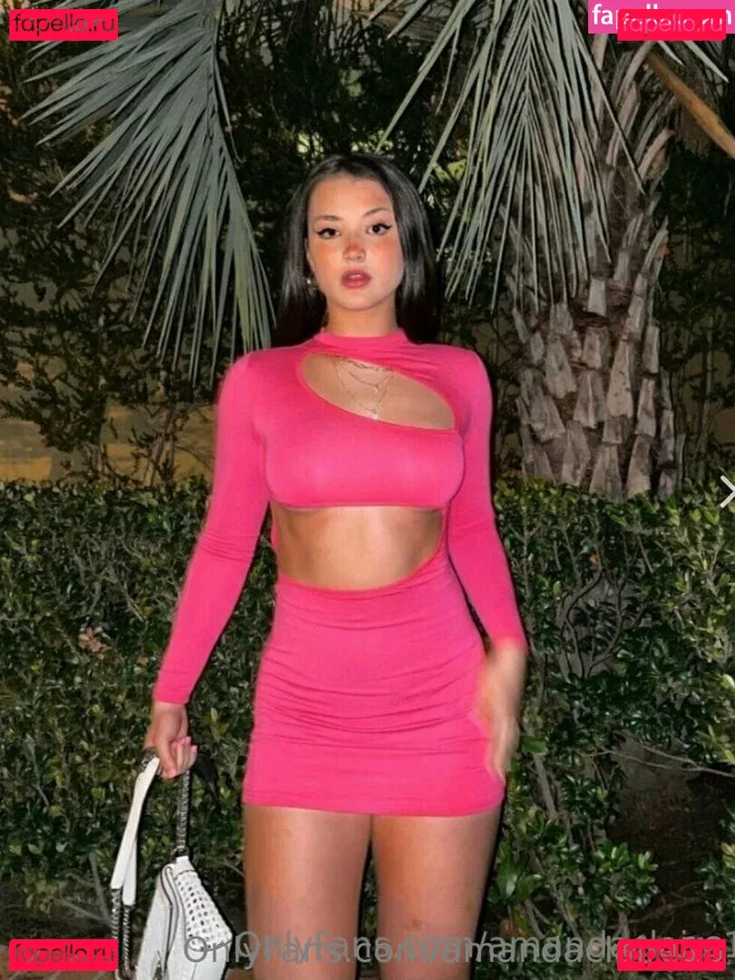 amandaclaire18 Onlyfans Photo Gallery 