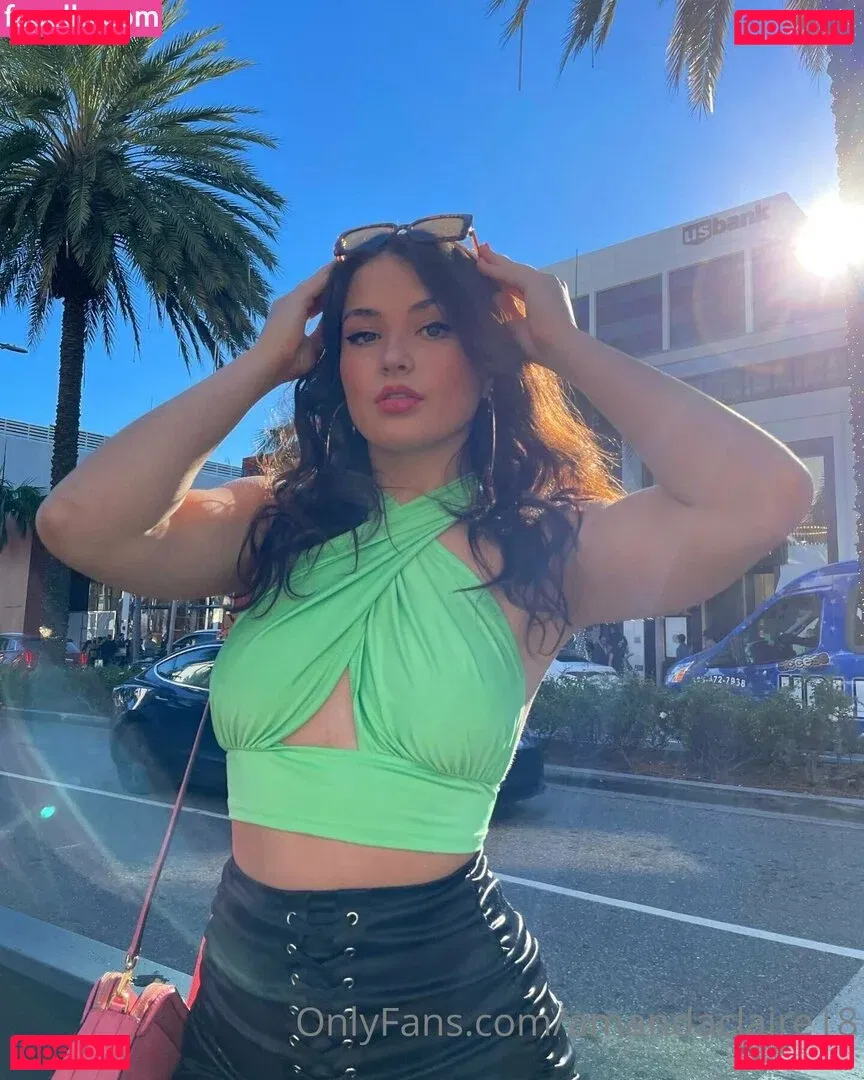 amandaclaire18 Onlyfans Photo Gallery 