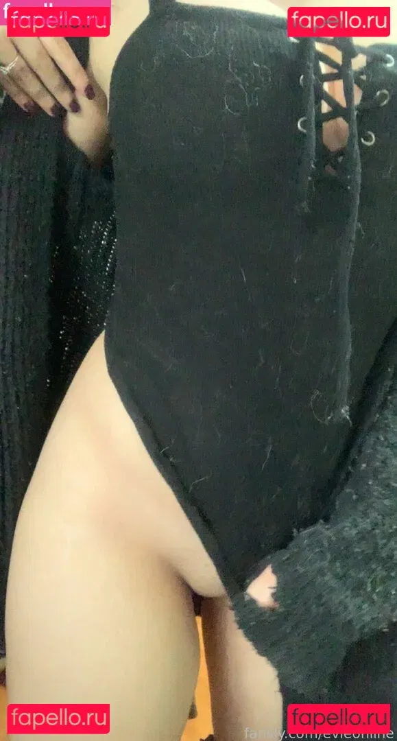 onlineevie Onlyfans Photo Gallery 