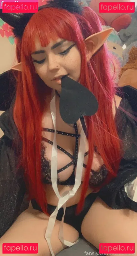 onlineevie Onlyfans Photo Gallery 