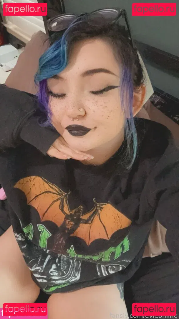 onlineevie Onlyfans Photo Gallery 