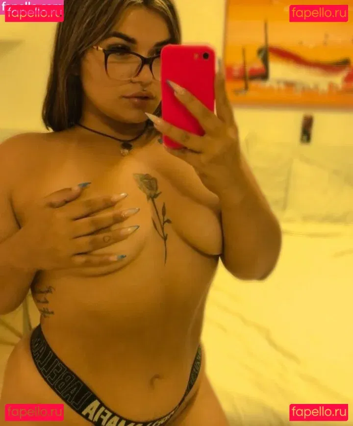 lauratavora Onlyfans Photo Gallery 