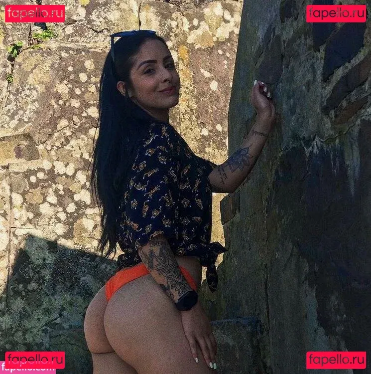 lauratavora Onlyfans Photo Gallery 