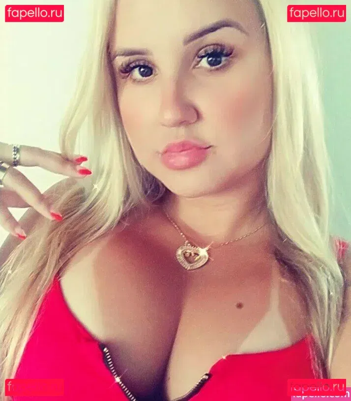 lauratavora Onlyfans Photo Gallery 