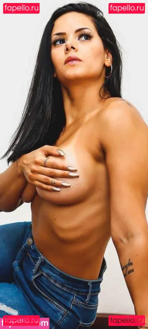 lauratavora Onlyfans Photo Gallery 