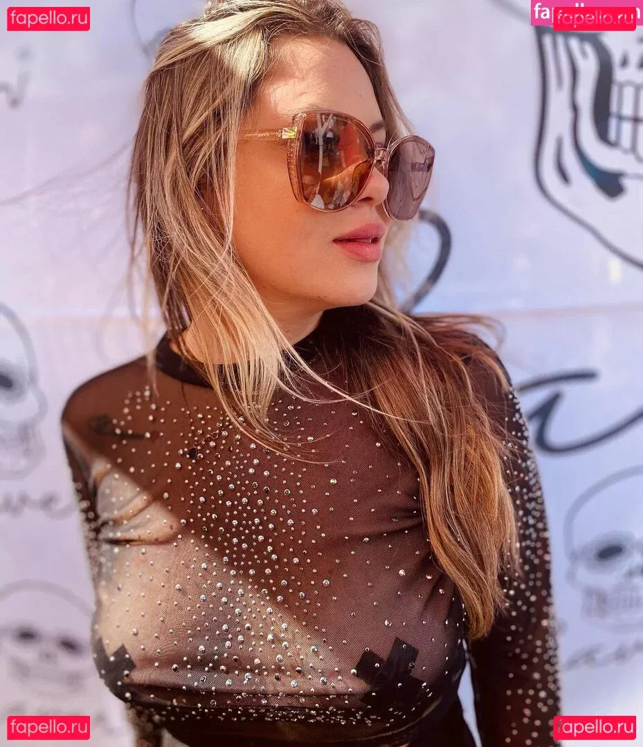 lauratavora Onlyfans Photo Gallery 