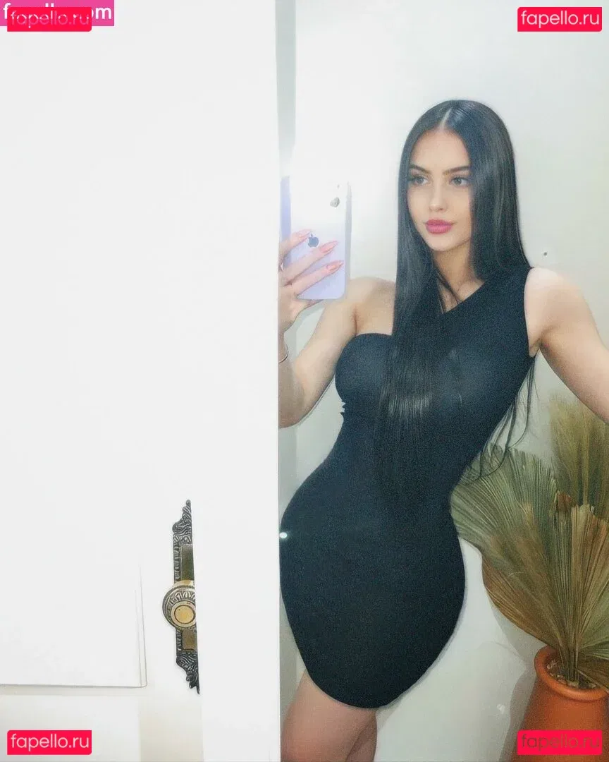 lauratavora Onlyfans Photo Gallery 