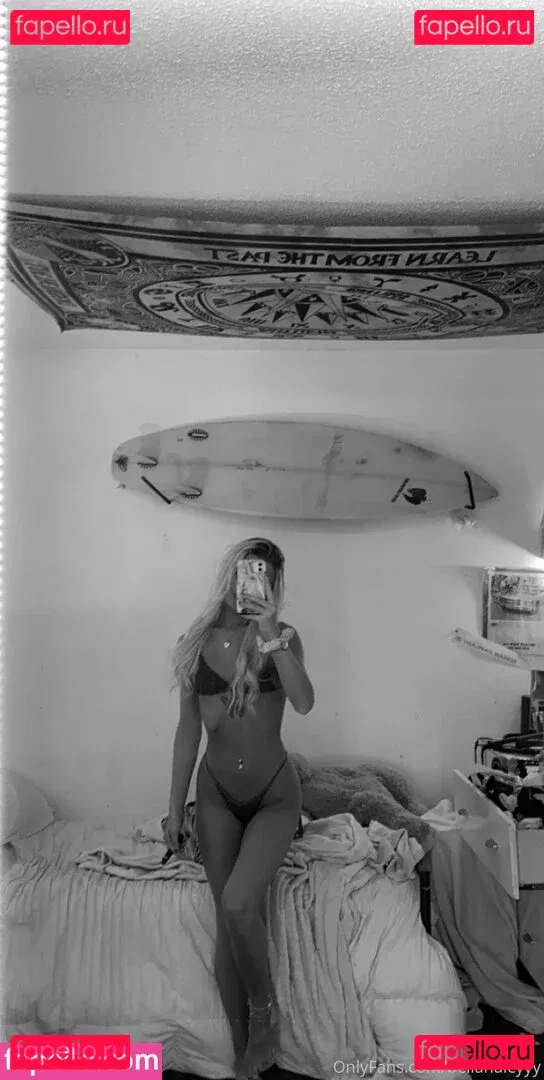 bellahaleyyy Onlyfans Photo Gallery 