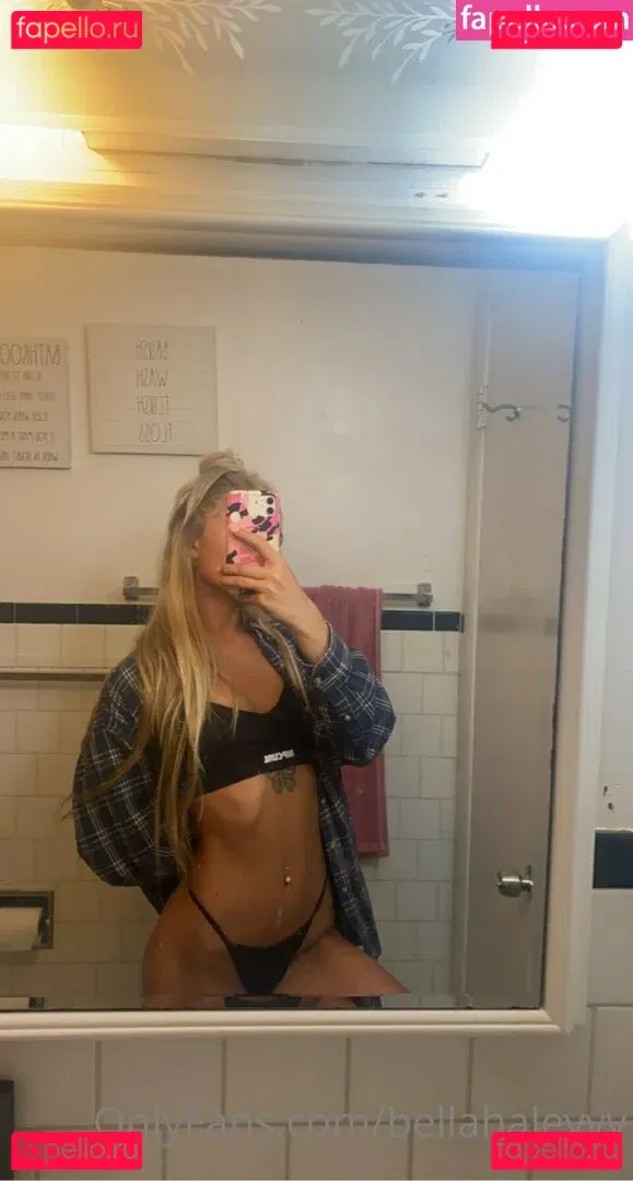 bellahaleyyy Onlyfans Photo Gallery 