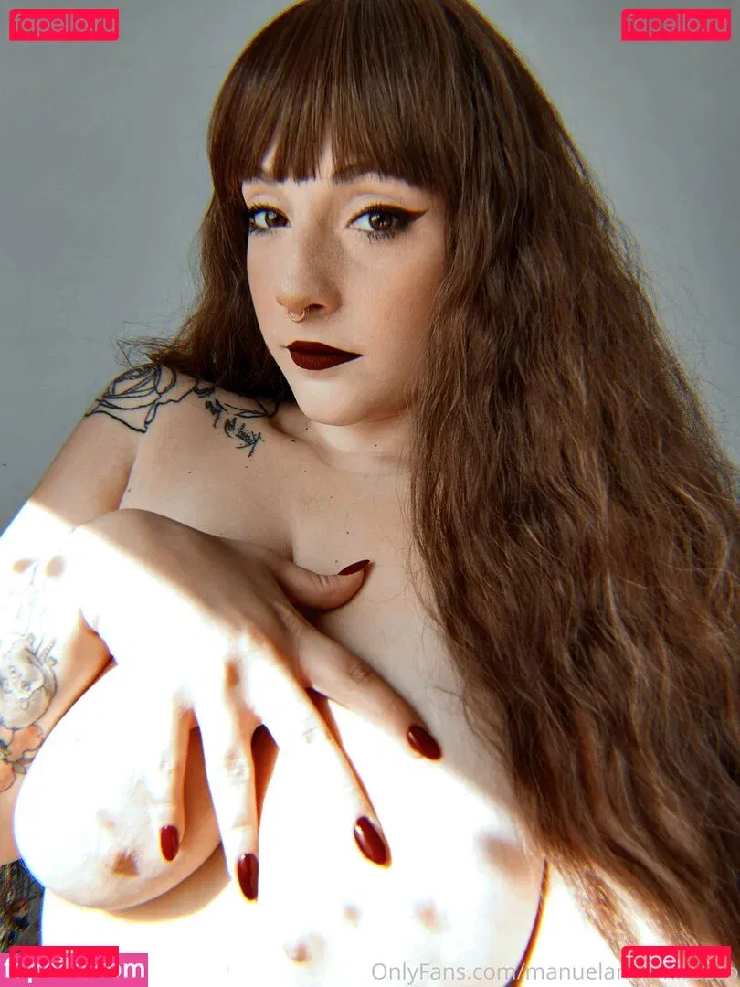 Manuelanoemirusso Onlyfans Photo Gallery 