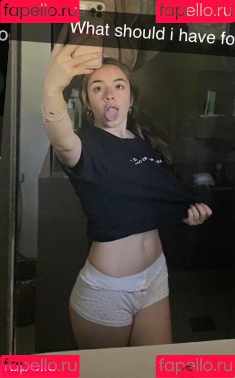 Thewittlebean Onlyfans Photo Gallery 