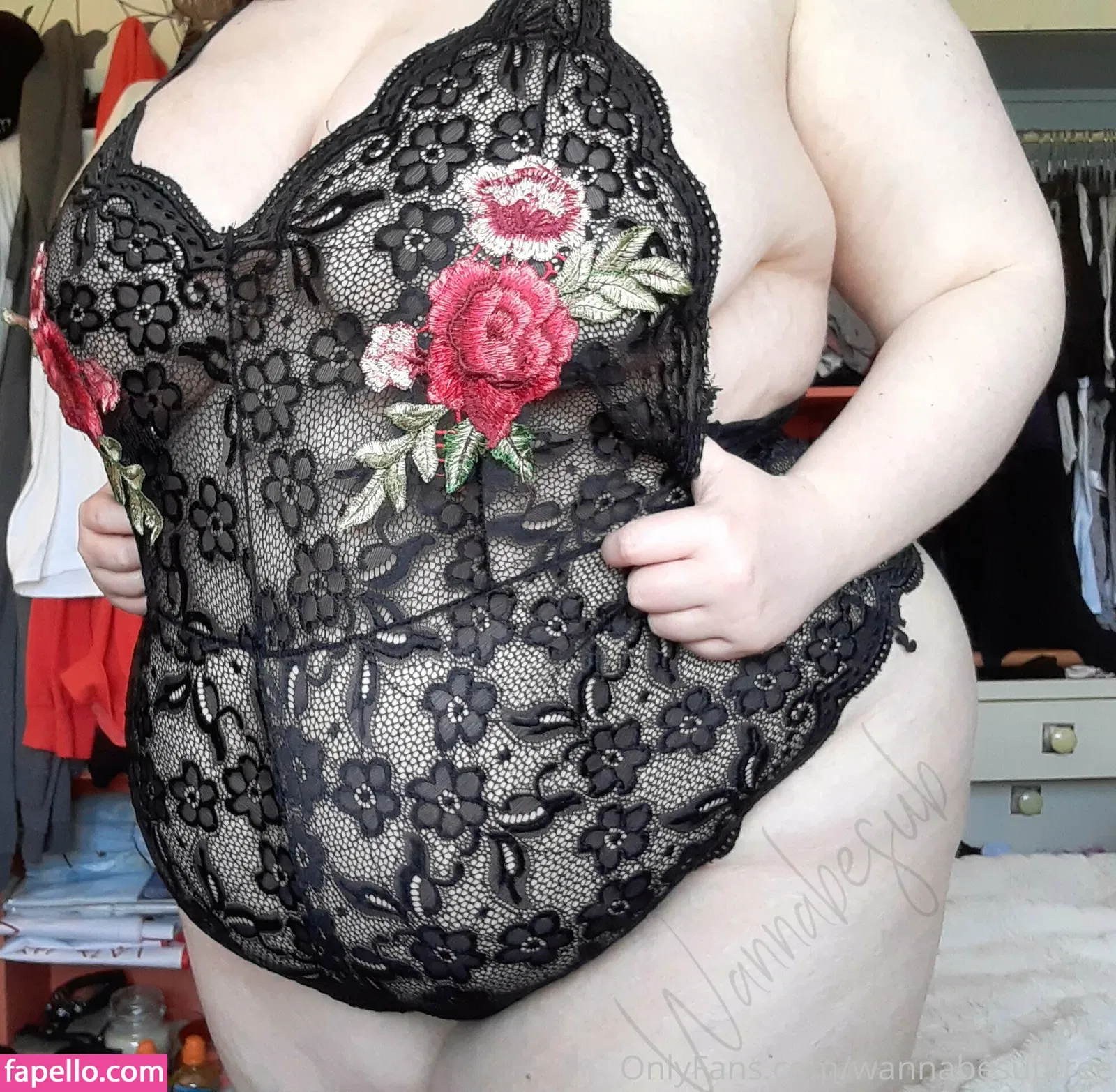 wannabesubfree Onlyfans Photo Gallery 