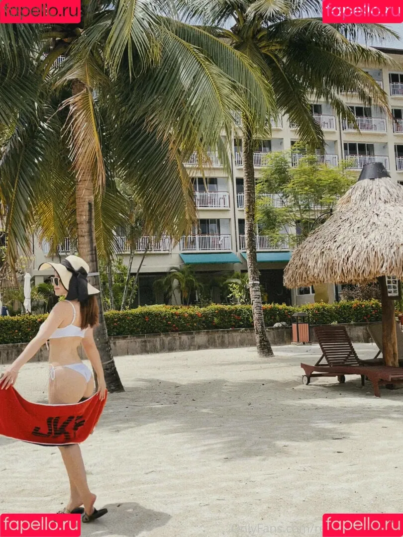 Mandi 香菱 Onlyfans Photo Gallery 