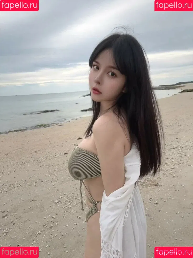 Mandi 香菱 Onlyfans Photo Gallery 