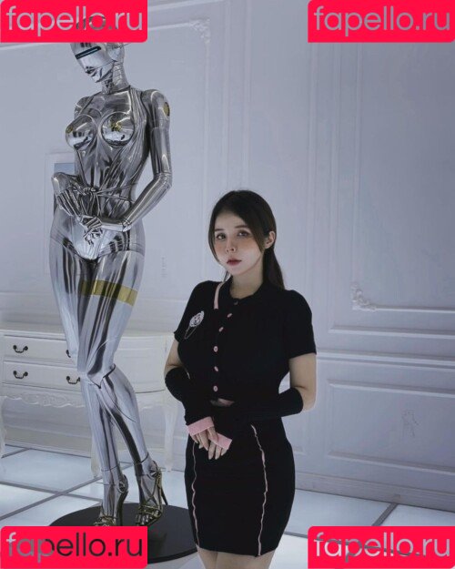 Mandi 香菱 Onlyfans Photo Gallery 