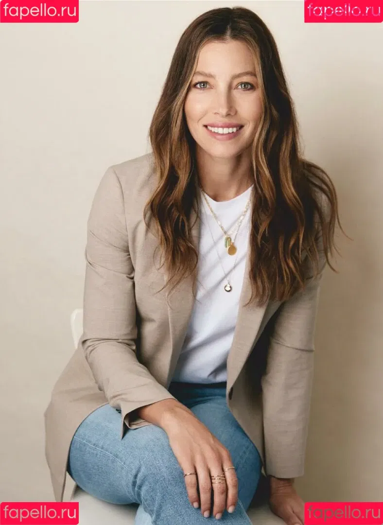 Jessica Biel Onlyfans Photo Gallery 