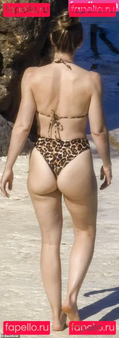 Jessica Biel Onlyfans Photo Gallery 