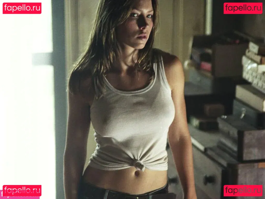 Jessica Biel Onlyfans Photo Gallery 