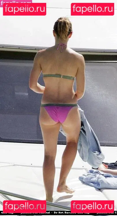 Jessica Biel Onlyfans Photo Gallery 