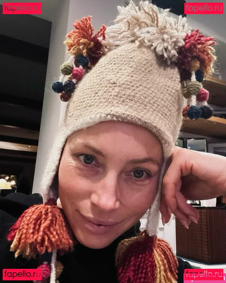 Jessica Biel Onlyfans Photo Gallery 