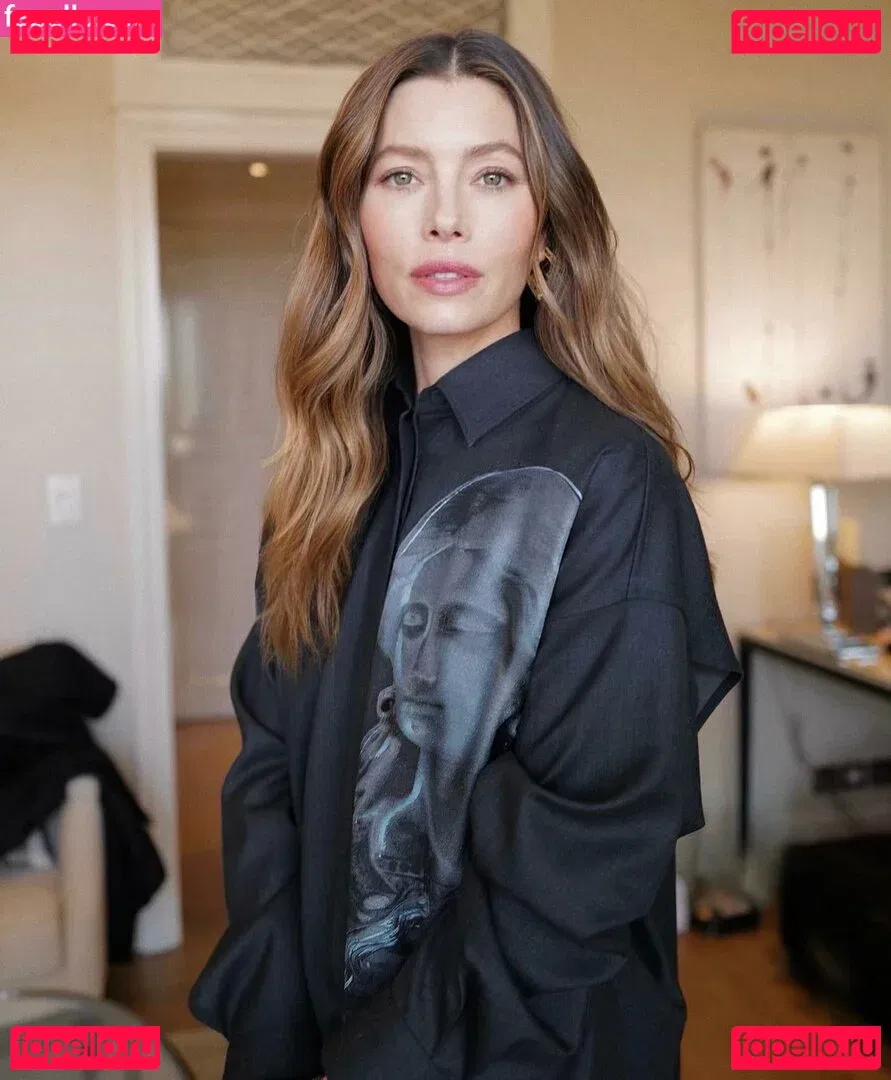 Jessica Biel Onlyfans Photo Gallery 