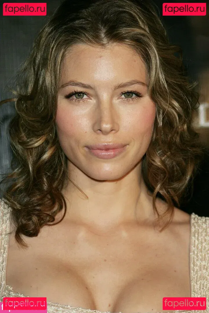 Jessica Biel Onlyfans Photo Gallery 