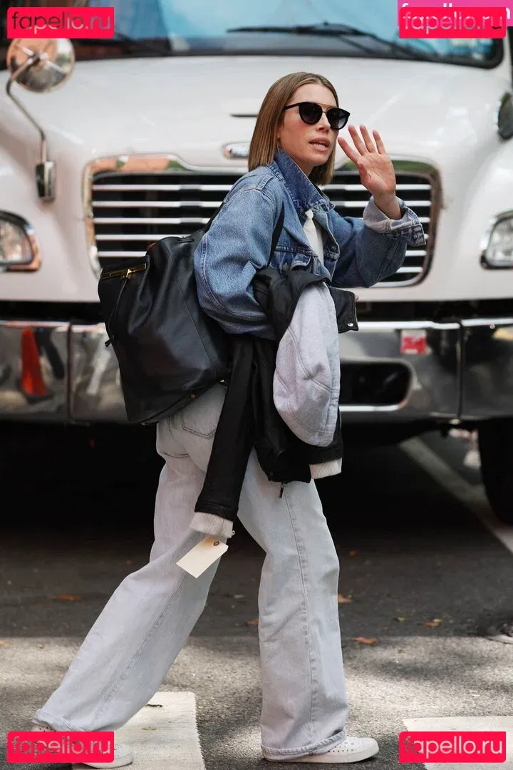 Jessica Biel Onlyfans Photo Gallery 