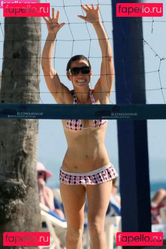 Jessica Biel Onlyfans Photo Gallery 