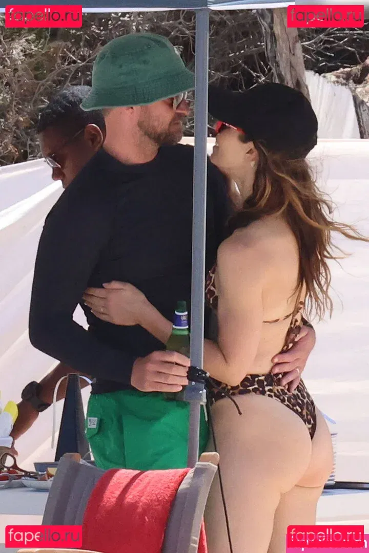 Jessica Biel Onlyfans Photo Gallery 