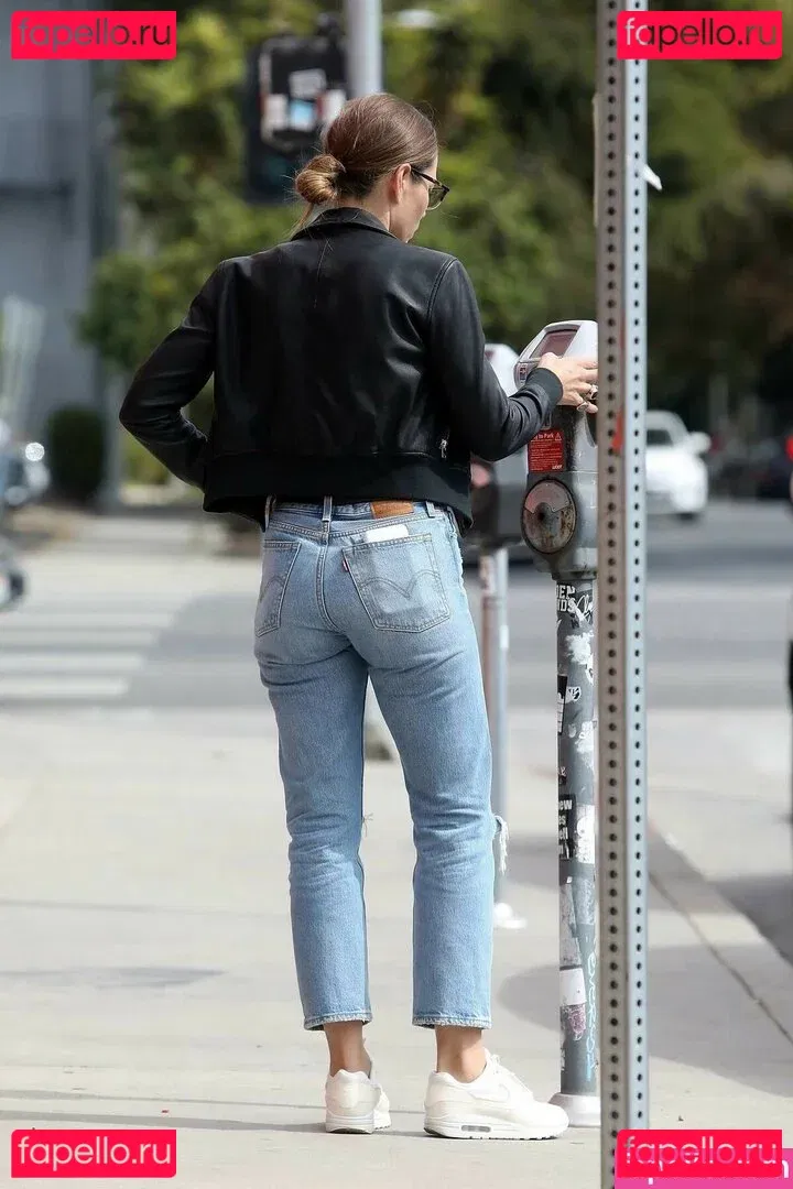 Jessica Biel Onlyfans Photo Gallery 